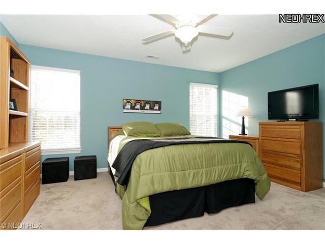 1702 Pine Dr, Avon, OH 44011 photo 7