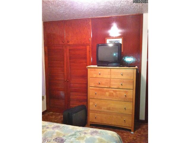 1966 Perth Rd, Madison, OH 44057 photo 8