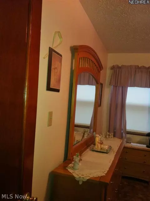 1966 Perth Rd, Madison, OH 44057 photo 9