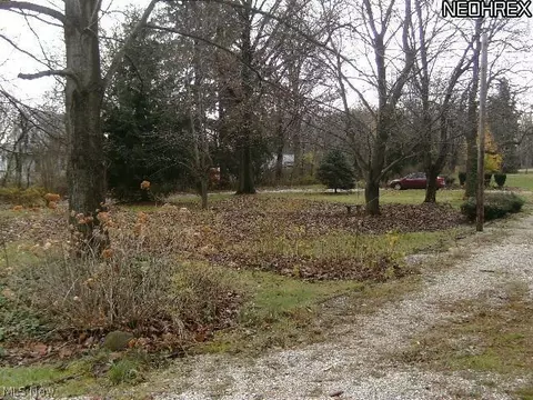 4792 Ridgewood Rd, Copley, OH 44321 photo 3