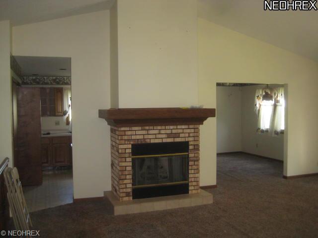 182 Taylor Blvd, Lagrange, OH 44050 photo 3