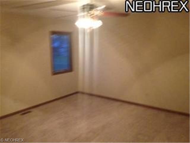 182 Taylor Blvd, Lagrange, OH 44050 photo 4
