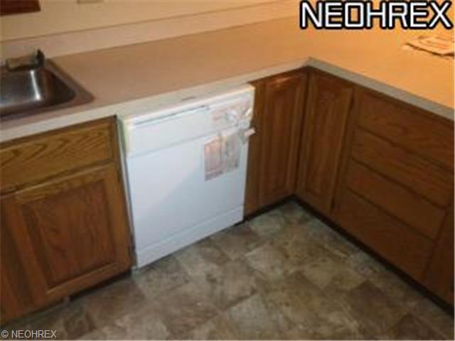 182 Taylor Blvd, Lagrange, OH 44050 photo 7