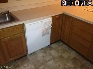 182 Taylor Blvd, Lagrange, OH 44050 photo 7