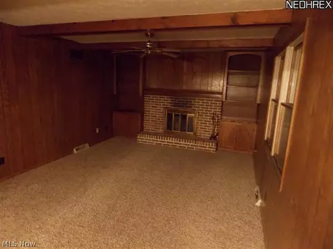 38 Sugar Cane Dr, Youngstown, OH 44512 photo 5