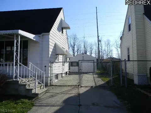2234 E 35 St, Lorain, OH 44053 photo 4