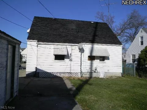 2234 E 35 St, Lorain, OH 44053 photo 6