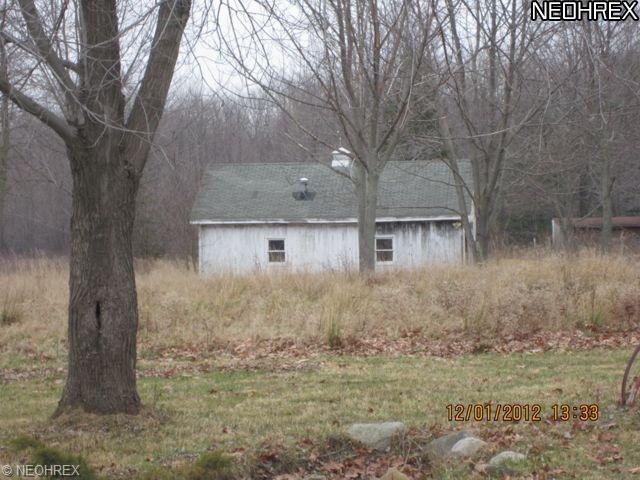 6433 Ledge, Thompson, OH 44086 photo 2