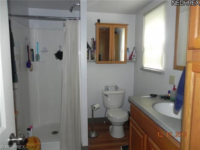 105 Wheeler Dr, Huron, OH 44839 photo 5