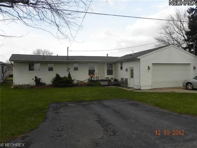 105 Wheeler Dr, Huron, OH 44839 photo 1