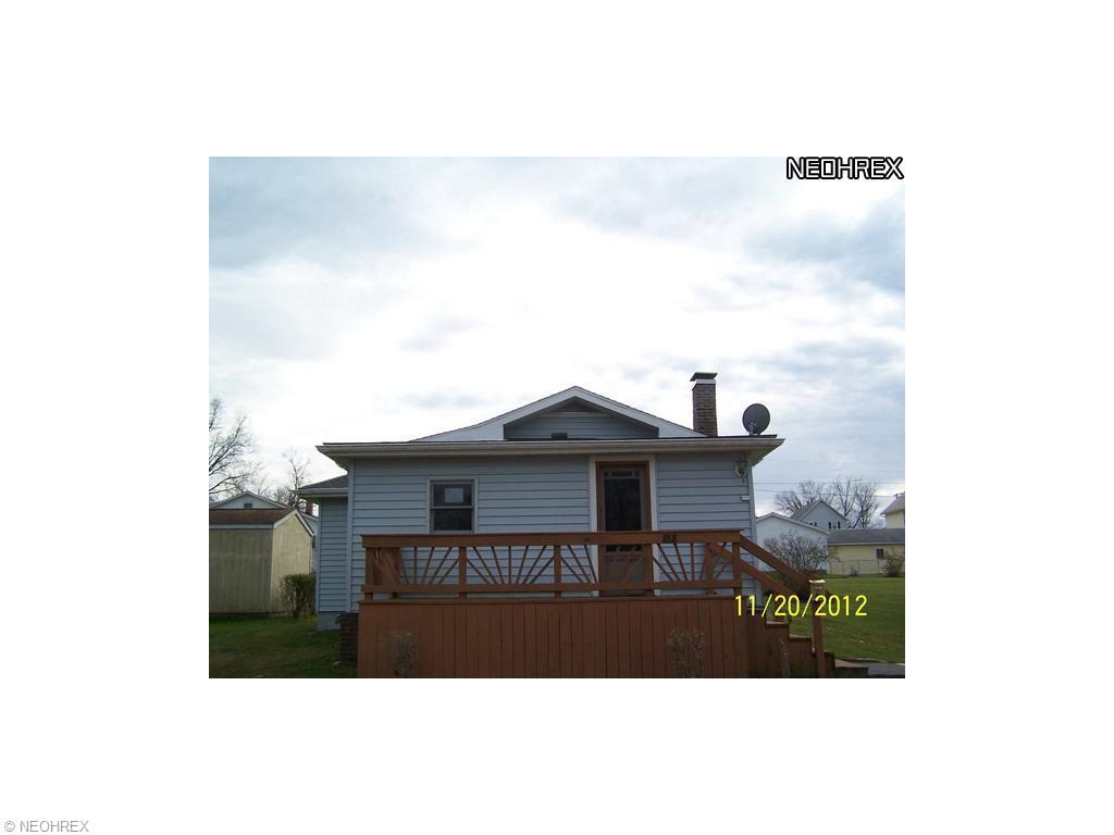 152 E Carolina Ave, Sebring, OH 44672 photo 1