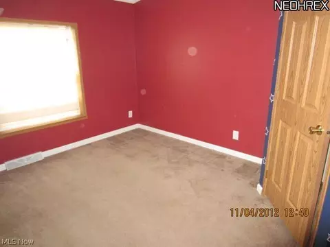 17141 Burrows Rd, Thompson, OH 44086 photo 10