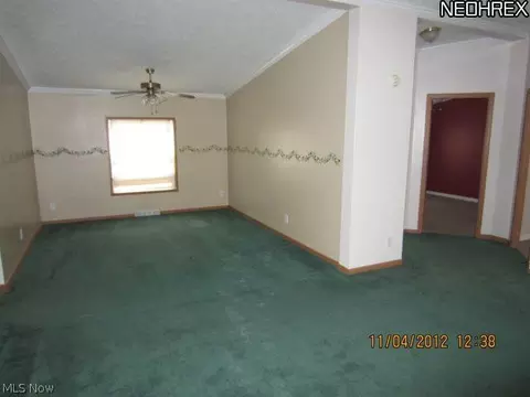 17141 Burrows Rd, Thompson, OH 44086 photo 2