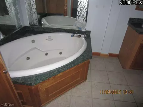 17141 Burrows Rd, Thompson, OH 44086 photo 13
