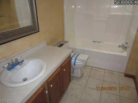17141 Burrows Rd, Thompson, OH 44086 photo 11