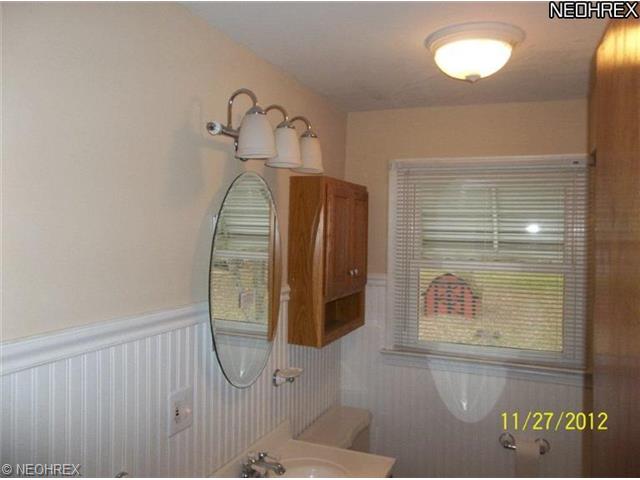 5630 Dailey Rd, Akron, OH 44319 photo 7