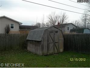 903 Baldwin Ave, Elyria, OH 44035 photo 7