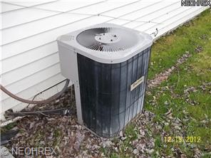 903 Baldwin Ave, Elyria, OH 44035 photo 6
