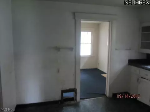 128 Irondale St, Elyria, OH 44035 photo 5