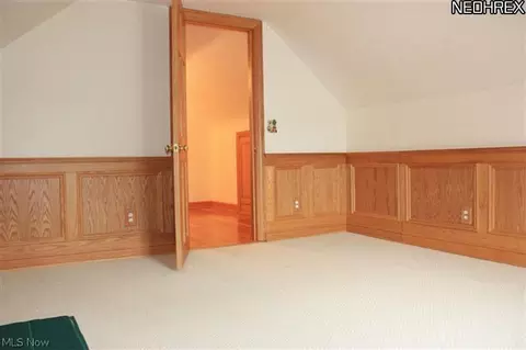 95 Woolf Ave, Akron, OH 44312 photo 18