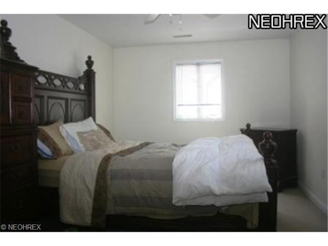 5600 Walnut St, Mentor, OH 44060 photo 7