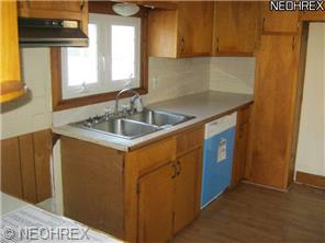 5028 15th St SW, Canton, OH 44710 photo 5