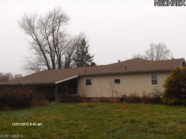 17325 5th St, Beloit, OH 44609 photo 2