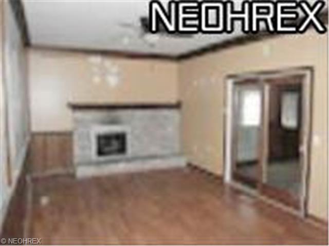 4825 Timberview Dr, Lorain, OH 44053 photo 6