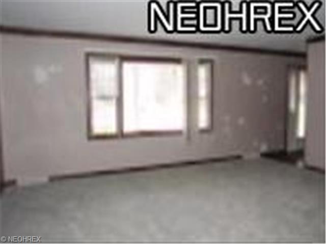 4825 Timberview Dr, Lorain, OH 44053 photo 4