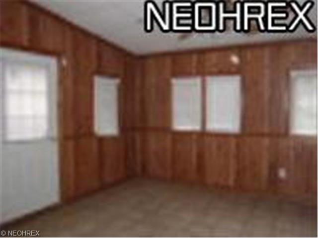 4825 Timberview Dr, Lorain, OH 44053 photo 8