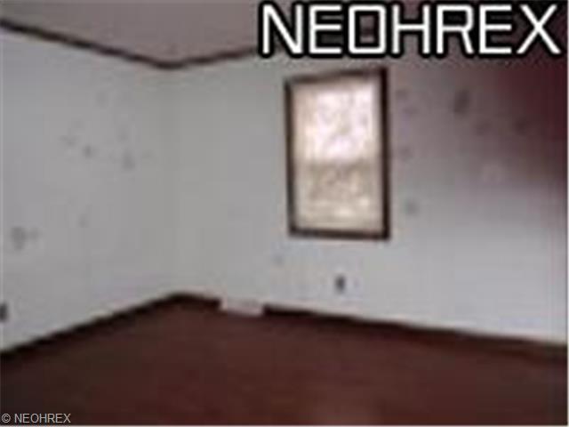 4825 Timberview Dr, Lorain, OH 44053 photo 12