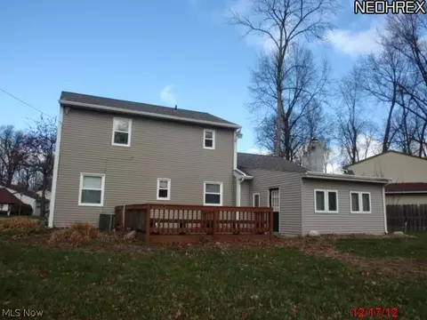 4825 Timberview Dr, Lorain, OH 44053 photo 2