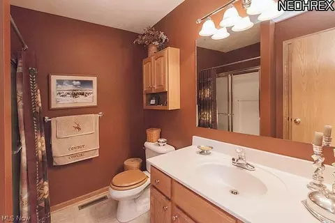 5368 Tallmadge Rd, Rootstown, OH 44272 photo 11