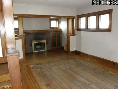 5119 Summer Ave, Ashtabula, OH 44004 photo 2