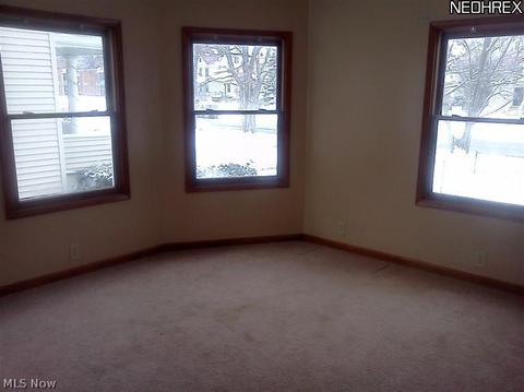 1874 E 31st St, Lorain, OH 44055 photo 6