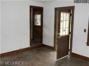 2349 North Rdg, Lorain, OH 44055 photo 2