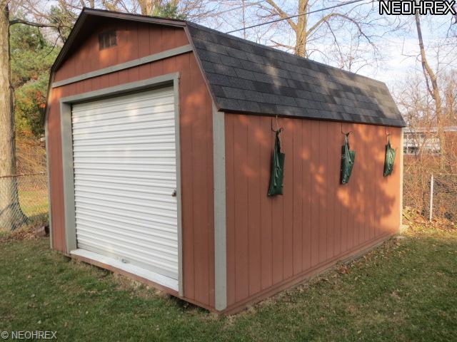824 Washington Ave, Elyria, OH 44035 photo 15