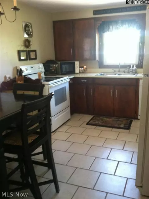 808 Mcdaniel Ave, Minerva, OH 44657 photo 6