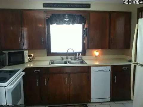 808 Mcdaniel Ave, Minerva, OH 44657 photo 5