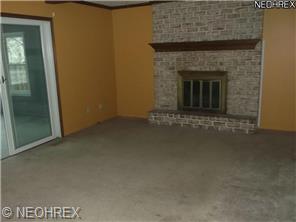 6724 Appleridge Cir, Youngstown, OH 44512 photo 1