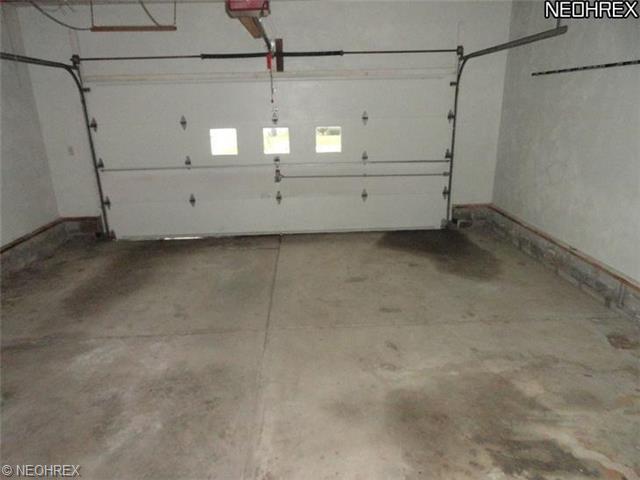 30 Midwood Cir, Youngstown, OH 44512 photo 13
