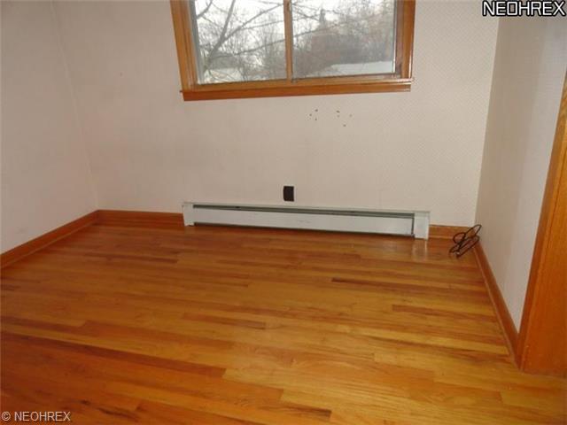 30 Midwood Cir, Youngstown, OH 44512 photo 8