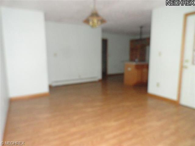 30 Midwood Cir, Youngstown, OH 44512 photo 6