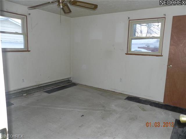 258 Concord Ave, Elyria, OH 44035 photo 7
