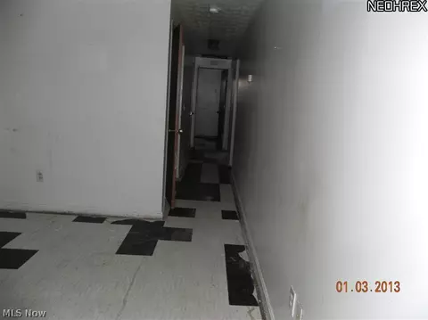 258 Concord Ave, Elyria, OH 44035 photo 5