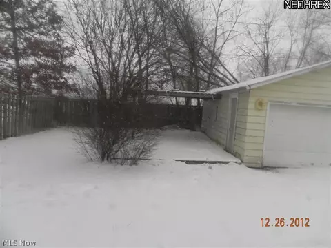 258 Concord Ave, Elyria, OH 44035 photo 8