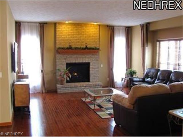 3859 Case Rd, Avon, OH 44011 photo 4