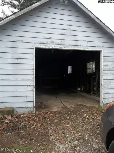 7635 Dietrick Hill Rd, Philo, OH 43771 photo 2