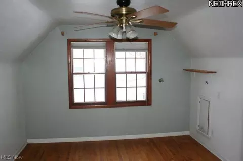 765 E 254, Euclid, OH 44132 photo 6