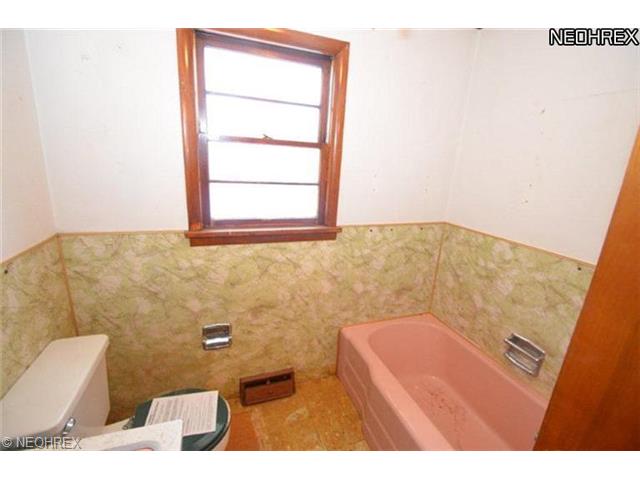 6022 West Ave, Ashtabula, OH 44004 photo 11